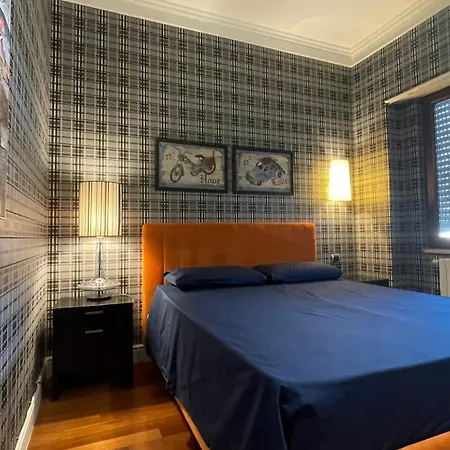 Leonardo ゲストハウス アヴェッリーノ